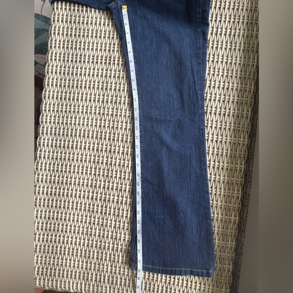 Joes Bootcut Jeans 26 staple boho layered flattering timeless cowgirl - Picture 7 of 7